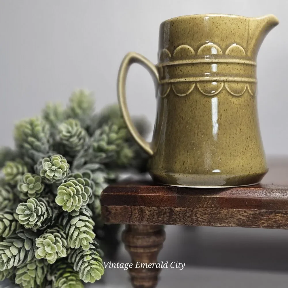 Vtg Homer Laughlin Sheffield 70s Olive Granada Green Ceramic Creamer Pitcher 7in